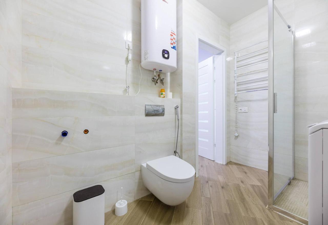 Квартира У Будинку З Власним Бомбосховищем Біля Жд Вокзалу 50 М2 Apartment Kiev Bagian luar foto